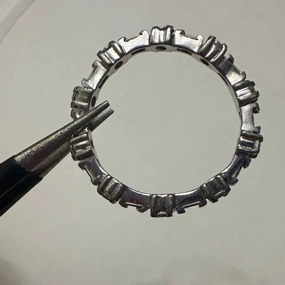 Elegant Silver Women's Ring